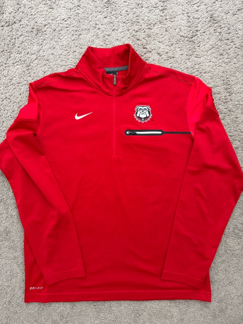 2016 Georgia Bulldogs Nike Dri-Fit Zip Sweatshirt - Size M Rare Find Red